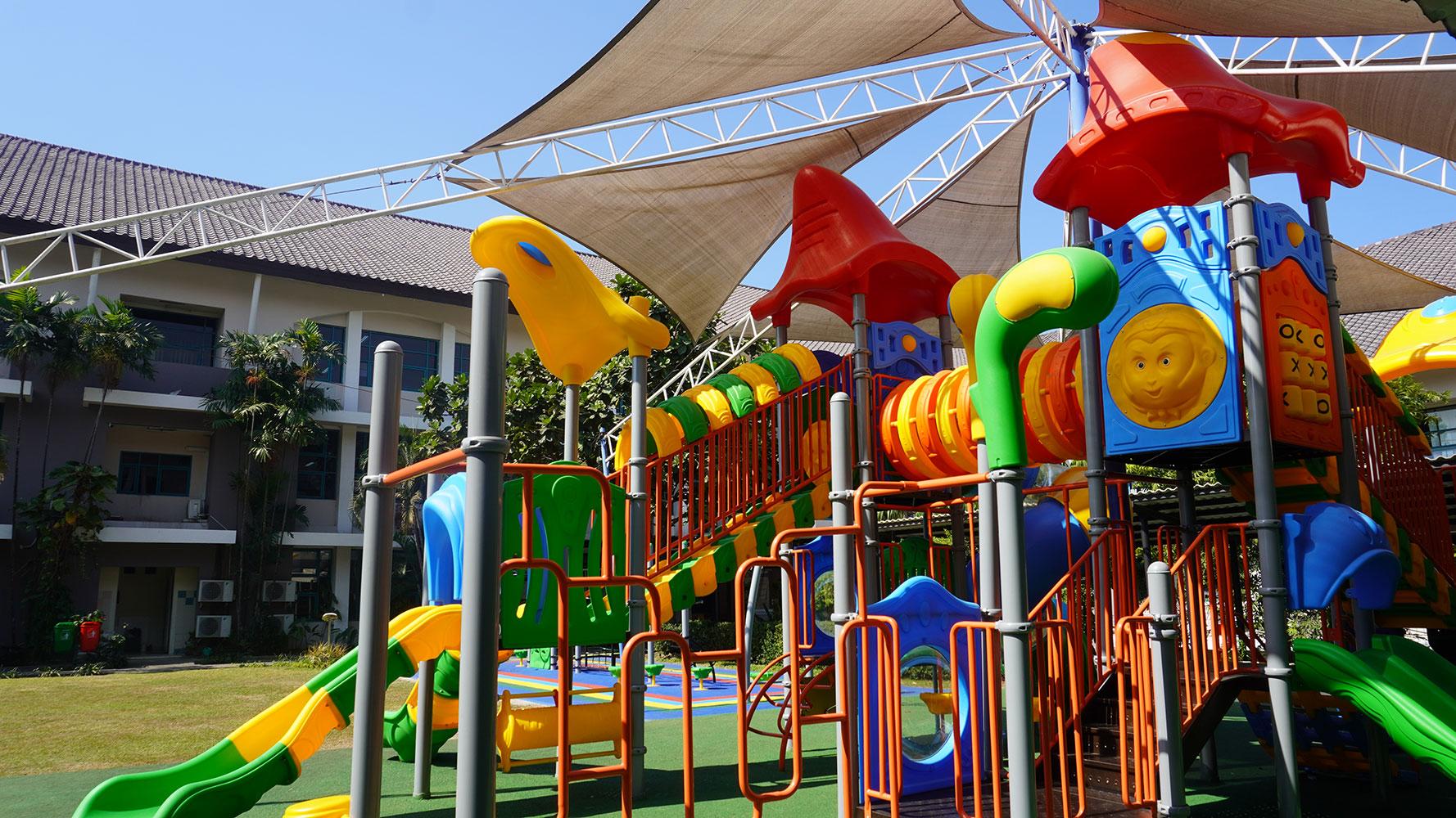 Playground Sekolah Ciputra Surabaya